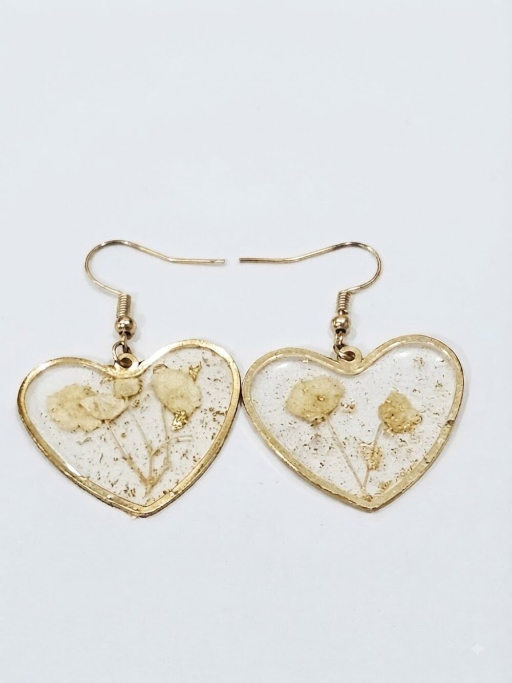 ZAD Queen Anne's Lace Dried Flower Heart Earrings